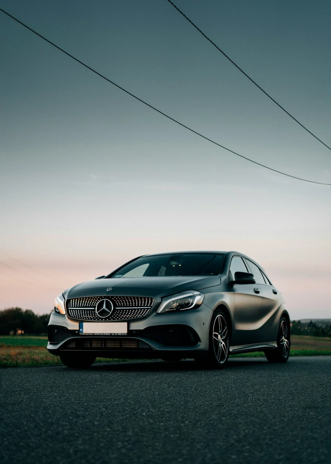 Mercedes C300 4MATIC električna verzija: do 690 km autonomije