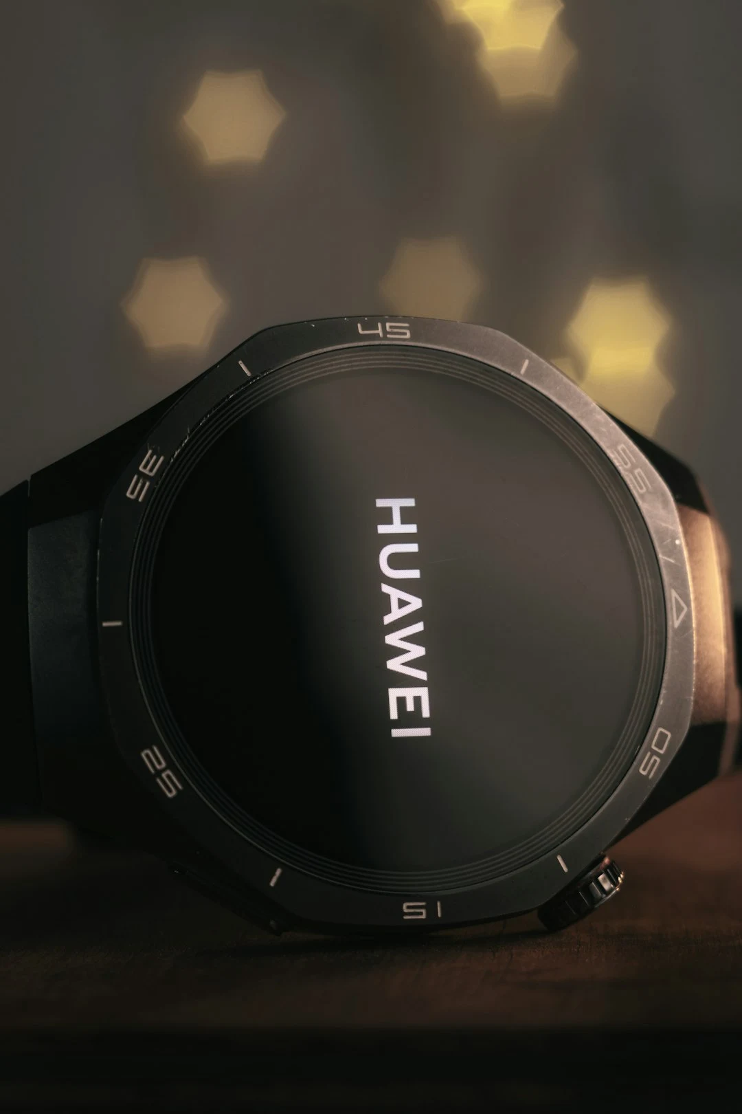 Huawei priprema pametne narukvice bez ekrana